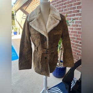 Vintage Moda Interntional Genuine Leather Coat with Fur Collar